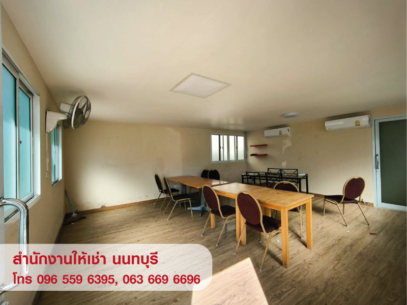 10-01-WEB-OFFICE.jpg
